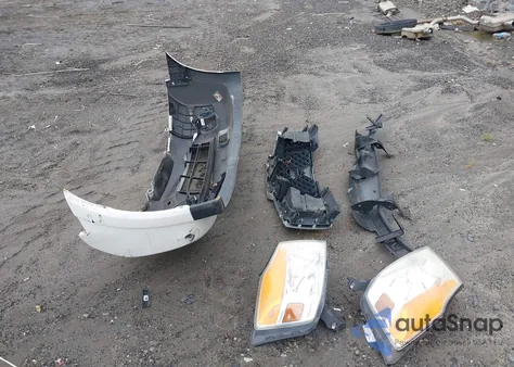 2010 Nissan Armada Platinum from USA, damaged, VIN 5N1AA0NE8AN611934